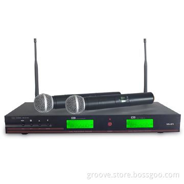 UHF Wireless Microphone System with Receiver and Microphone LCD Display